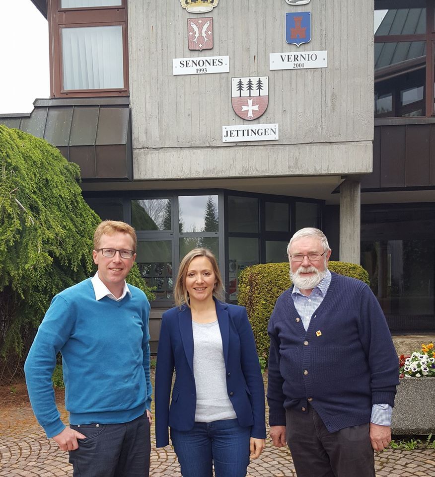 Jasmina beim Bürgermeister Burkhardt